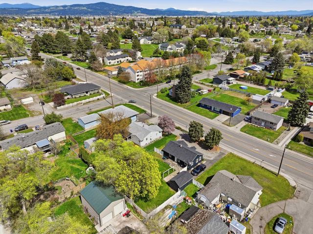 309 N McDonald Rd, Spokane, WA 99216