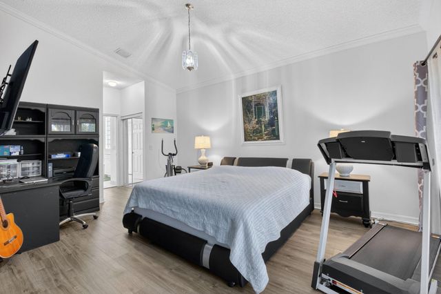 9403 Verona Lakes Boulevard, Boynton Beach, FL 33472