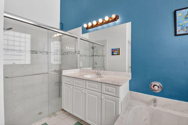 9403 Verona Lakes Boulevard, Boynton Beach, FL 33472