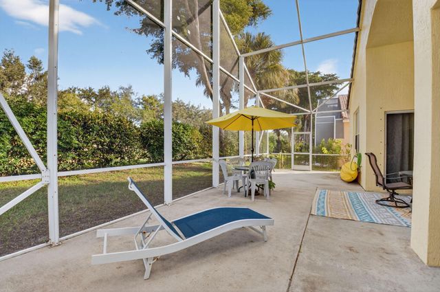 9403 Verona Lakes Boulevard, Boynton Beach, FL 33472