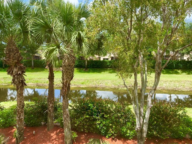 9403 Verona Lakes Boulevard, Boynton Beach, FL 33472