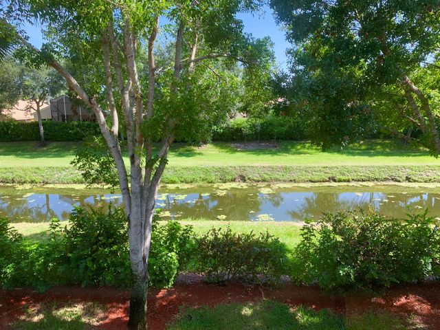 9403 Verona Lakes Boulevard, Boynton Beach, FL 33472