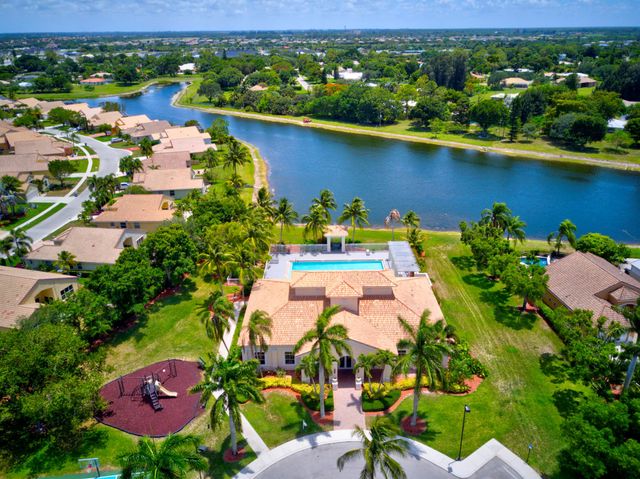 9403 Verona Lakes Boulevard, Boynton Beach, FL 33472