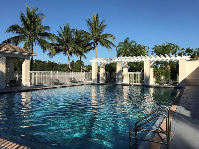 9403 Verona Lakes Boulevard, Boynton Beach, FL 33472