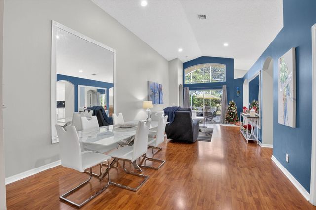 9403 Verona Lakes Boulevard, Boynton Beach, FL 33472