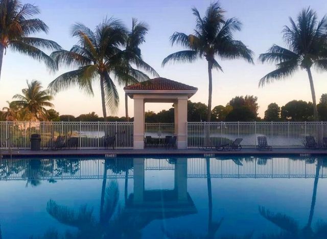 9403 Verona Lakes Boulevard, Boynton Beach, FL 33472