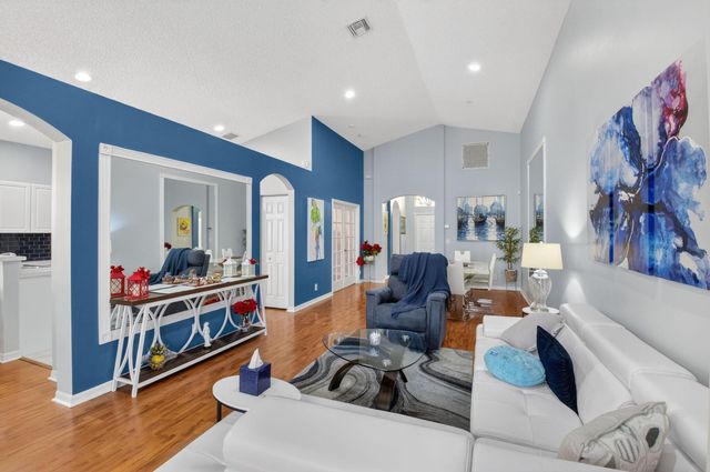 9403 Verona Lakes Boulevard, Boynton Beach, FL 33472