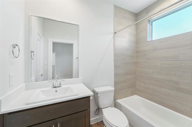 1013 Erin Street V, Houston, TX 77009