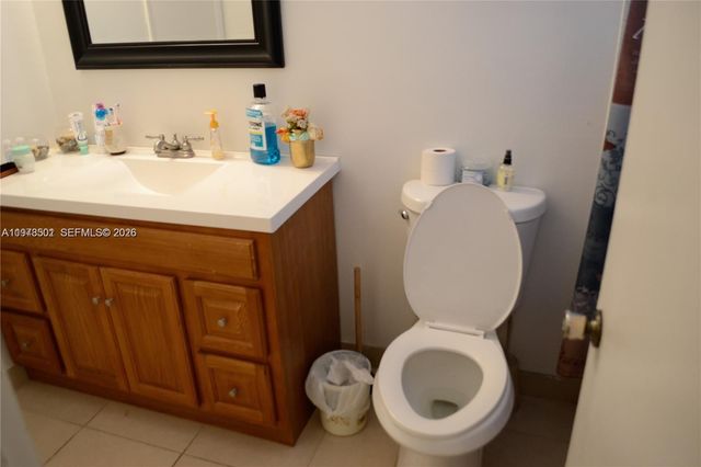 5021 W Oakland Park Boulevard 104, Lauderdale Lakes, FL 33313