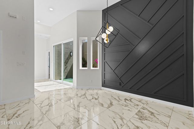 12512 AMESBURY Avenue, El Paso, TX 79928