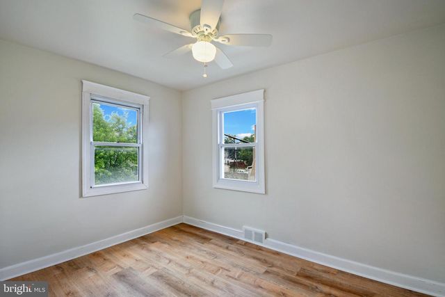 111 W SYLVAN AVE, Morton, PA 19070