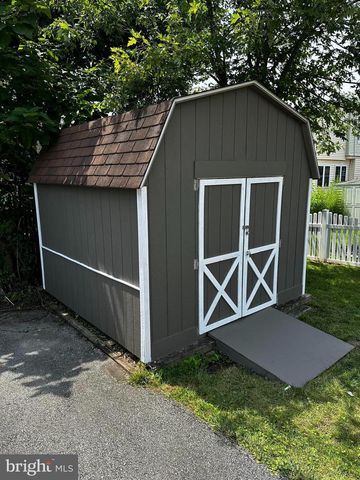 111 W SYLVAN AVE, Morton, PA 19070