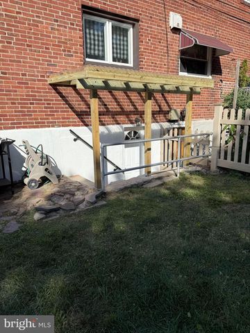 111 W SYLVAN AVE, Morton, PA 19070