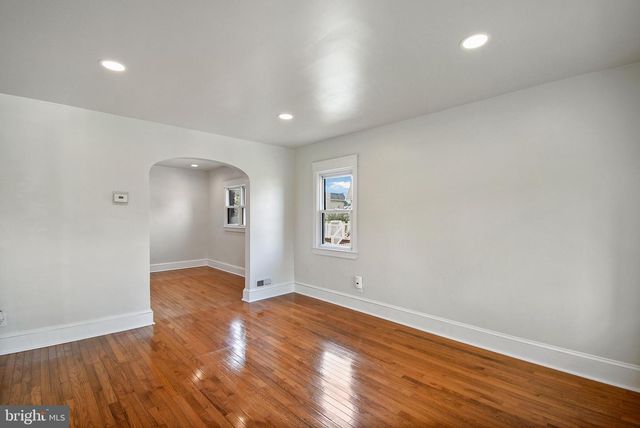 111 W SYLVAN AVE, Morton, PA 19070