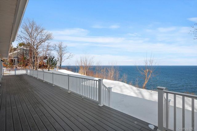 43 Waterview Drive, Sound Beach, NY 11789
