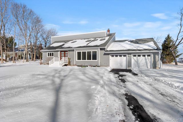 43 Waterview Drive, Sound Beach, NY 11789