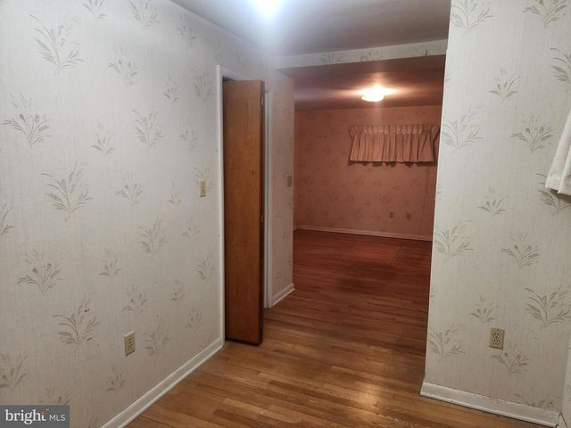 1309 PASSEY LN, Lancaster, PA 17603