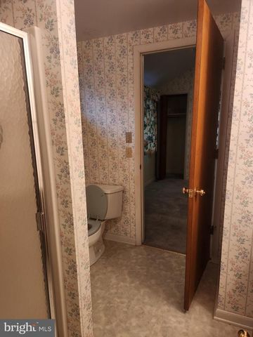 1309 PASSEY LN, Lancaster, PA 17603