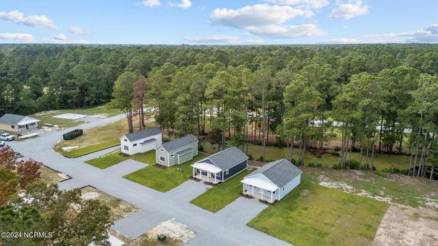 177 Long Pond Loop, Swansboro, NC 28584