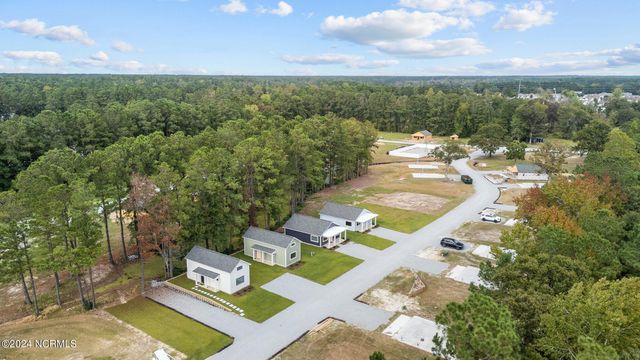177 Long Pond Loop, Swansboro, NC 28584