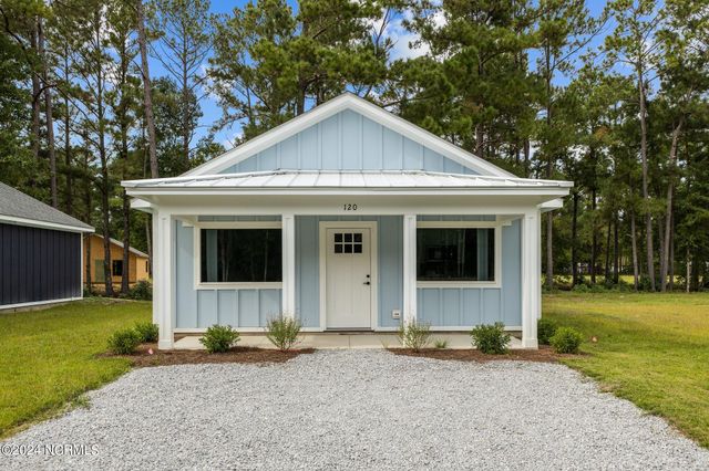 177 Long Pond Loop, Swansboro, NC 28584