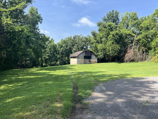 721 W Old Hickory Blvd, N, Madison, TN 37115