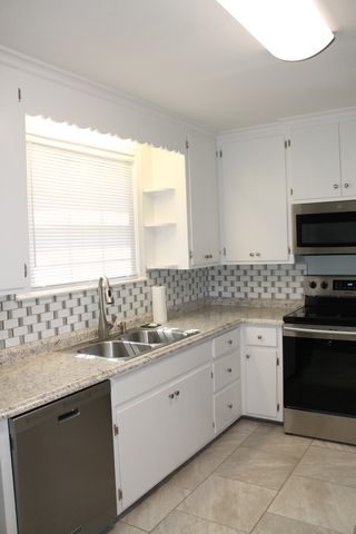 721 W Old Hickory Blvd, N, Madison, TN 37115