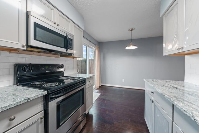 438 Edinburgh Road, 438-452, Dublin, OH 43017