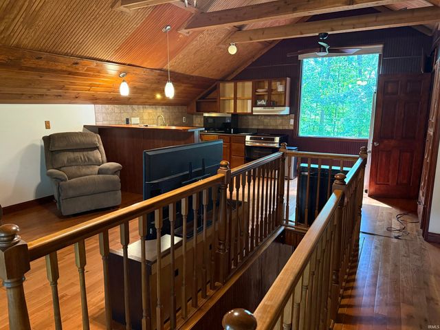 8180 E Northshore Drive, Unionville, IN 47468