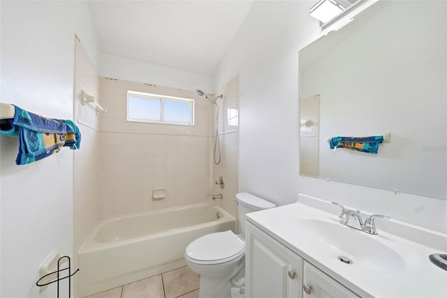 3511 GRAY WHETSTONE STREET, Brandon, FL 33511