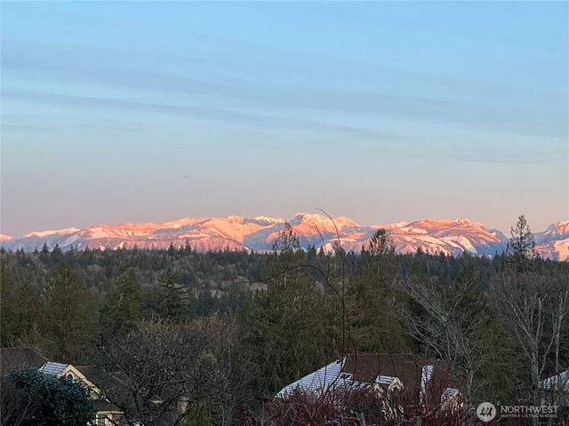 2302 277th Avenue SE, Sammamish, WA 98075