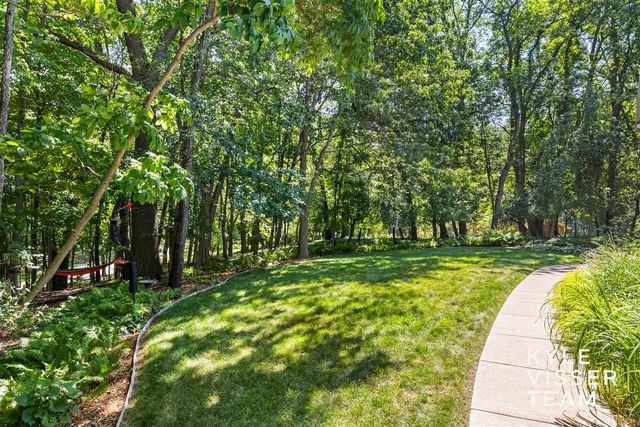 6728 Gleneagles Drive, Grand Rapids, MI 49546