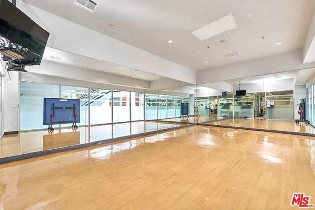 1234 Wilshire Boulevard 204, Los Angeles, CA 90017