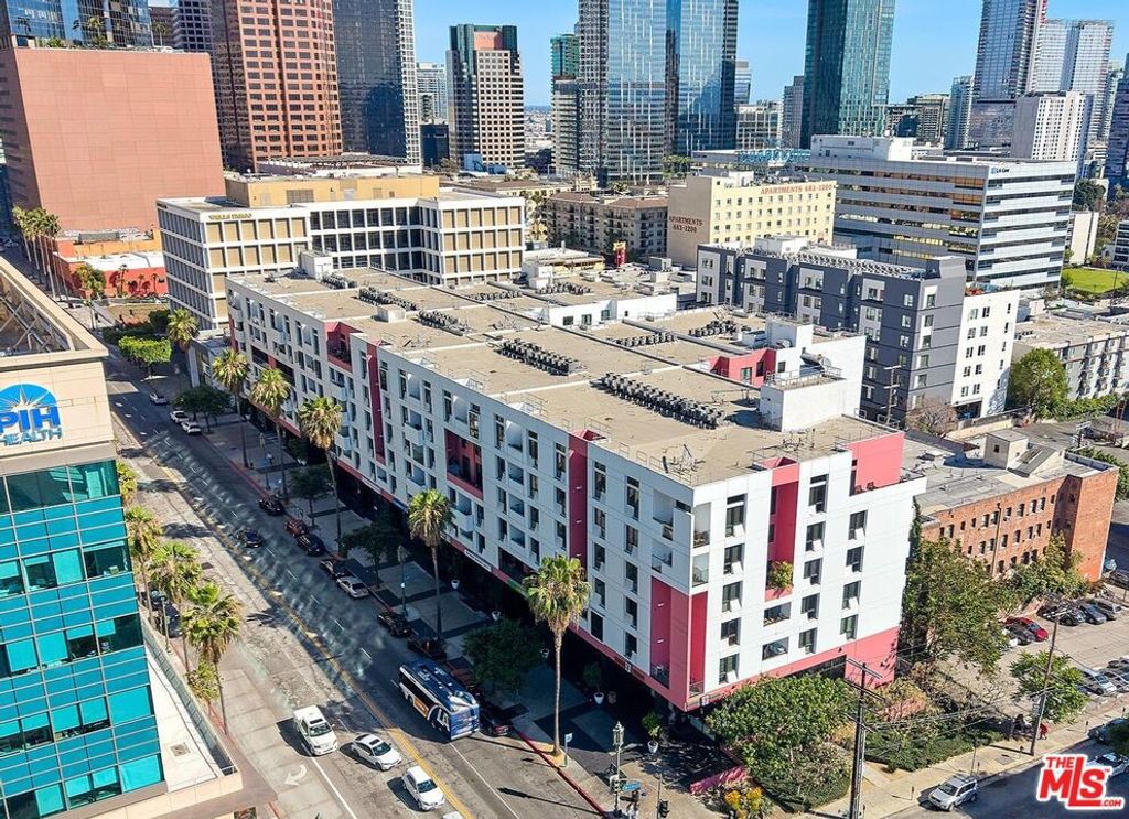 1234 Wilshire Boulevard 204, Los Angeles, CA 90017