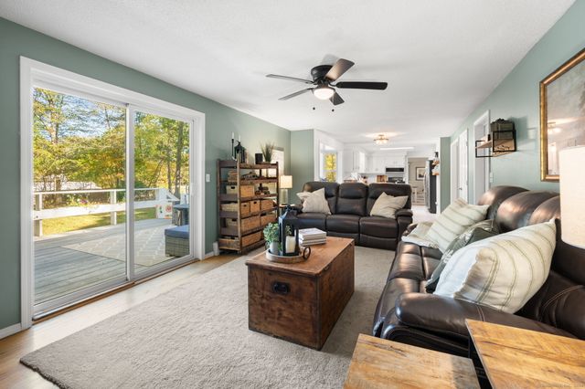 31 Seabury Avenue, Ledyard, CT 06339