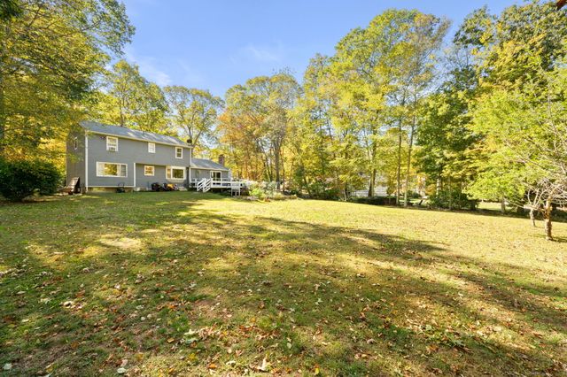 31 Seabury Avenue, Ledyard, CT 06339