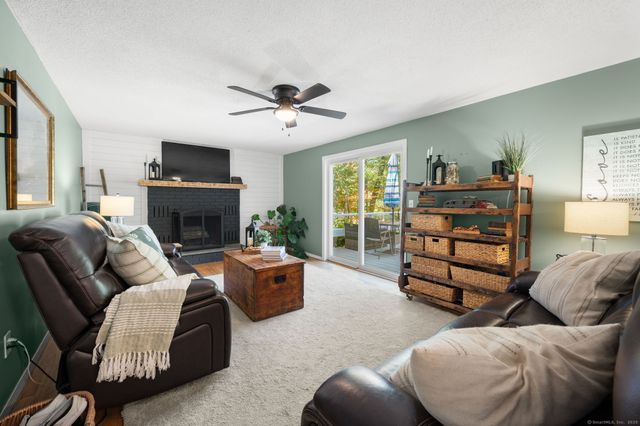 31 Seabury Avenue, Ledyard, CT 06339