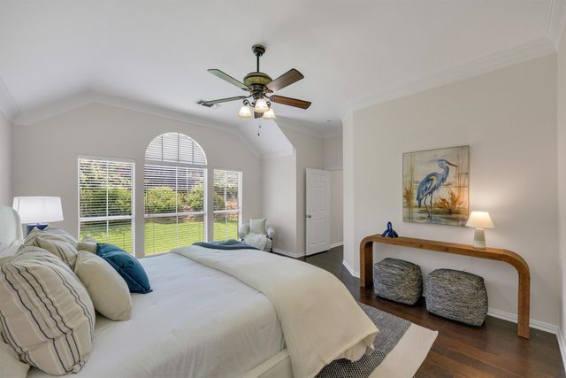 2105 Vintage Drive, Corinth, TX 76210