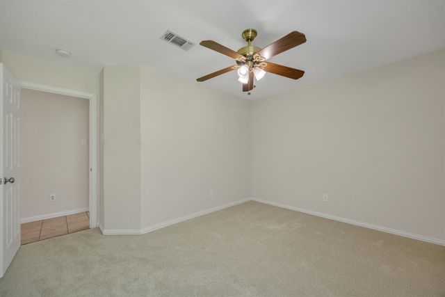 2105 Vintage Drive, Corinth, TX 76210