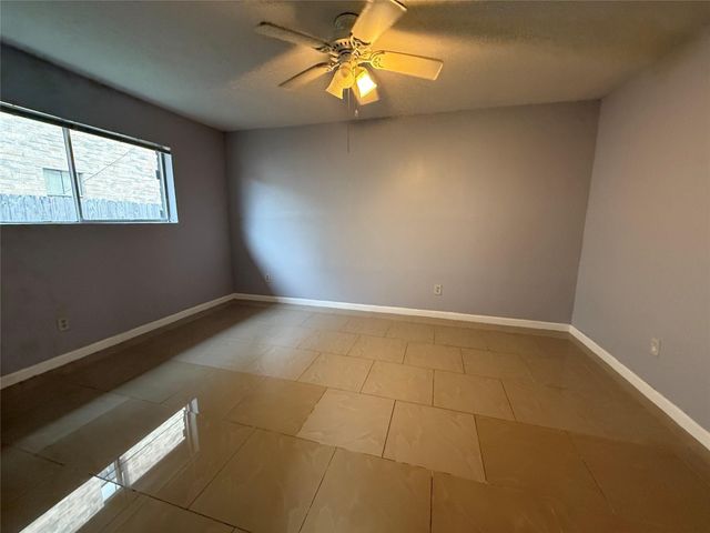 1204 Avenue J, South Houston, TX 77587