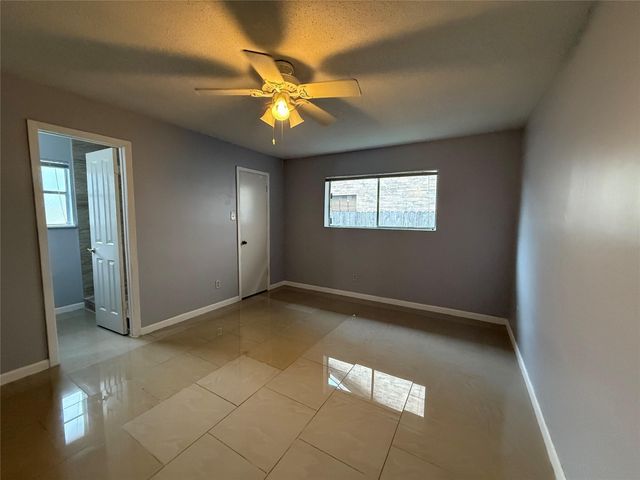 1204 Avenue J, South Houston, TX 77587