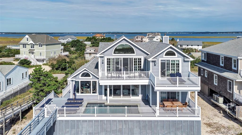 939 Dune Road, Westhampton Dunes, NY 11978