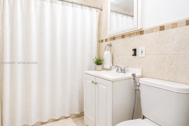 5270 NW 2nd St, Miami, FL 33126