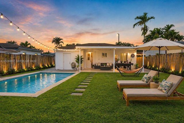 5270 NW 2nd St, Miami, FL 33126