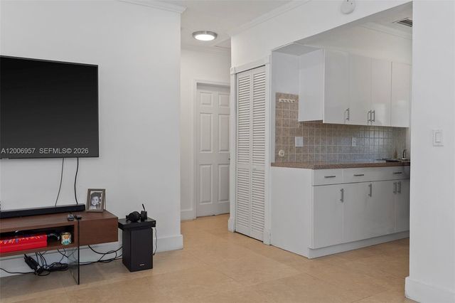 5270 NW 2nd St, Miami, FL 33126