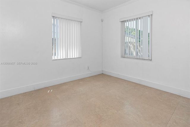 5270 NW 2nd St, Miami, FL 33126