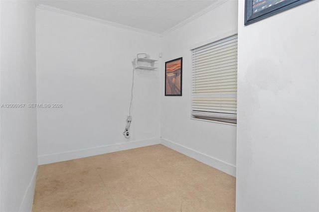 5270 NW 2nd St, Miami, FL 33126