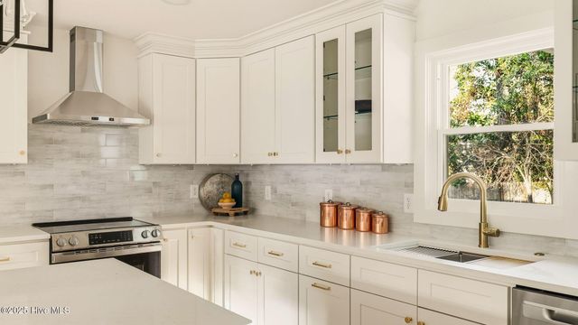 475 W Maine Avenue, Southern Pines, NC 28387