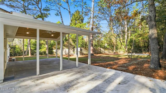 475 W Maine Avenue, Southern Pines, NC 28387