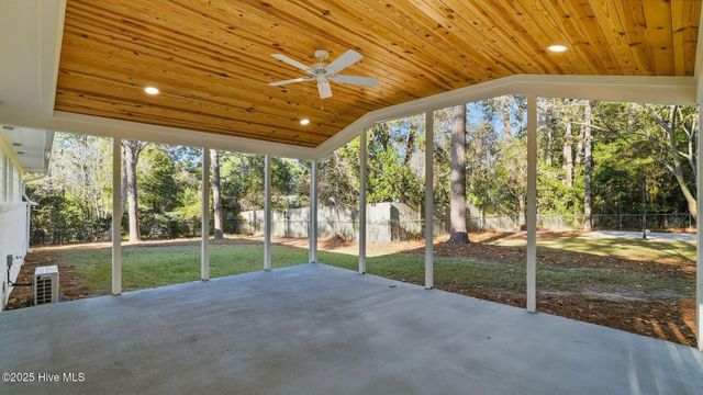 475 W Maine Avenue, Southern Pines, NC 28387